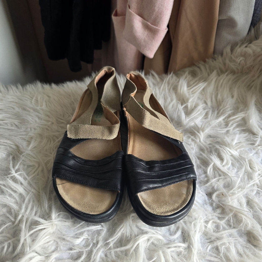 Naot Black and Tan Women's Sandals